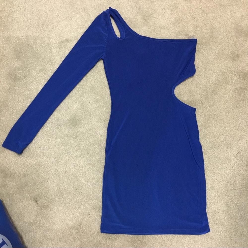 Blue bodycon dress